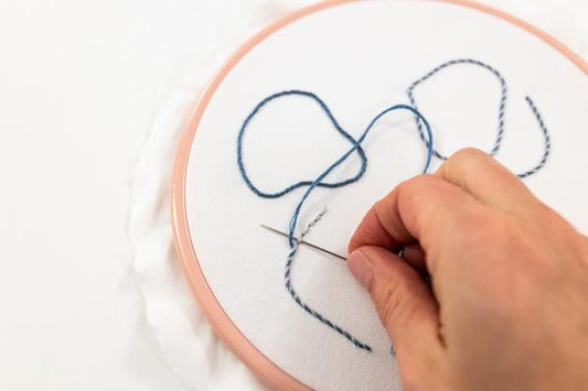 Whipped Back Stitch - Learn This Modern Embroidery Technique