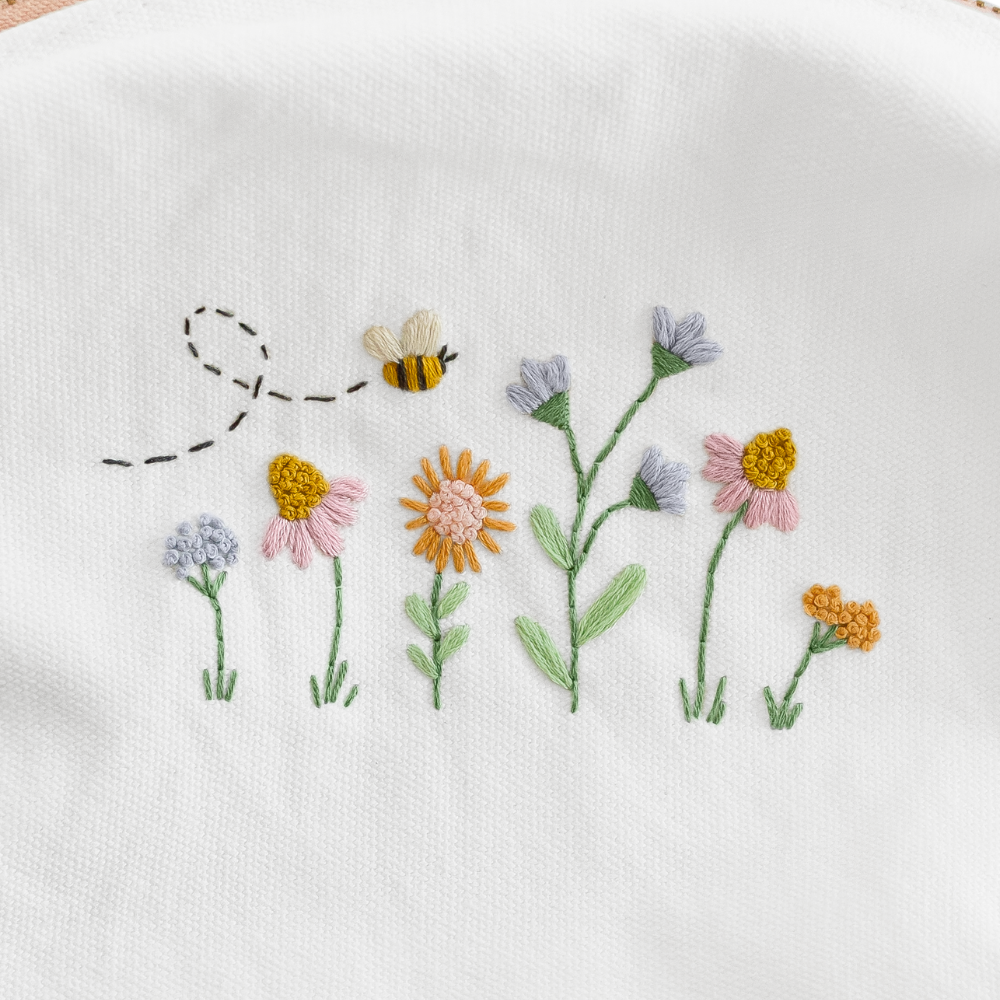 Busy Bee Pencil Case Kit