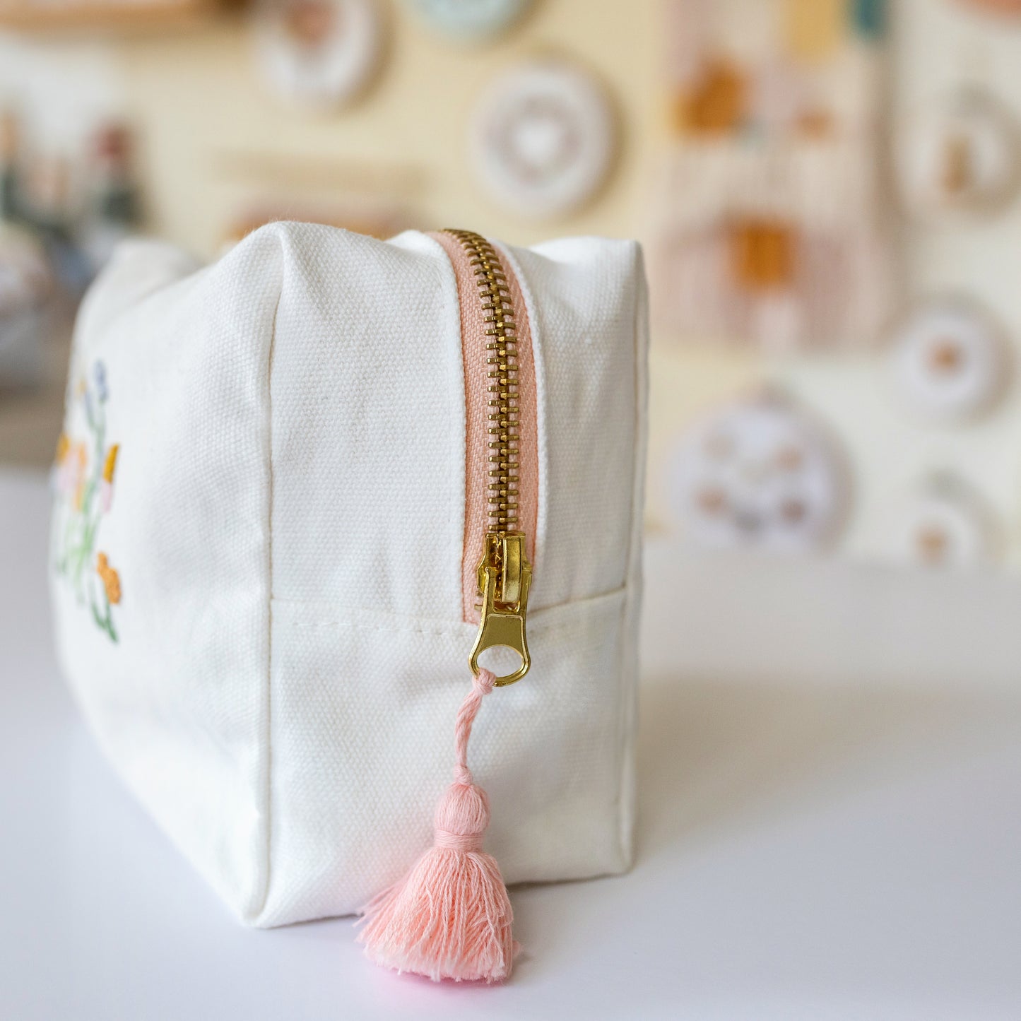 Busy Bee Pencil Case Kit