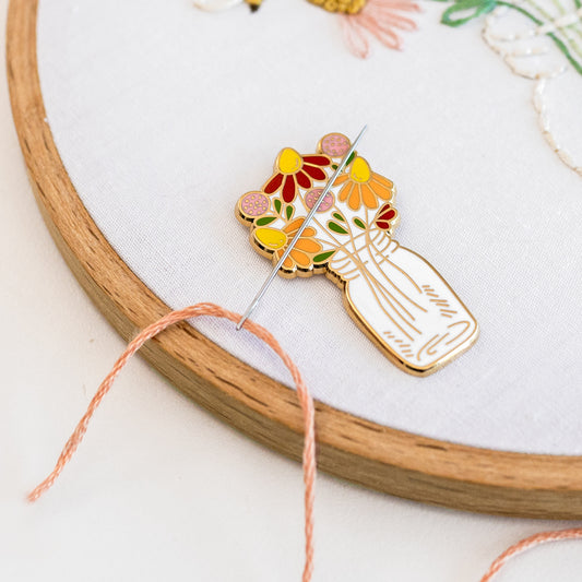 Small Needle Minders | Engraved flowers