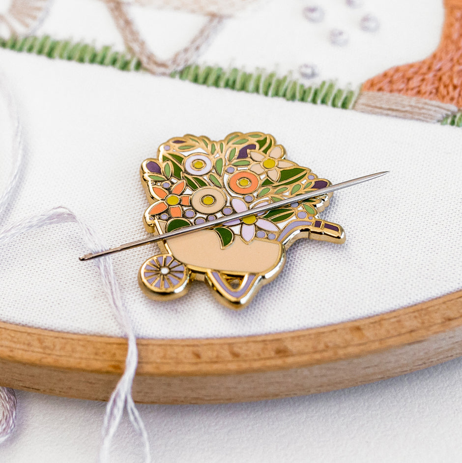 Magnetic Needle Minders – Clever Poppy